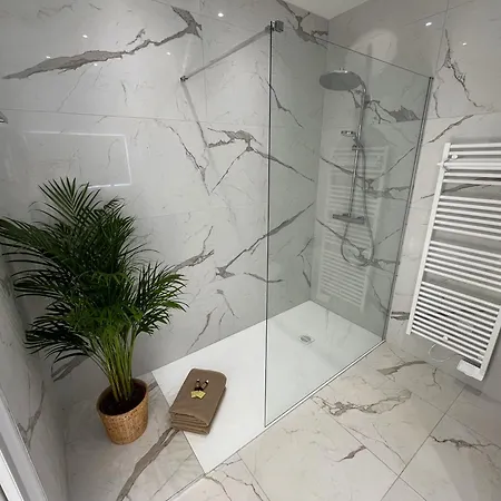 Du Golf - Jacuzzi Et Parking Gratuit 別荘 Bieville-Beuville