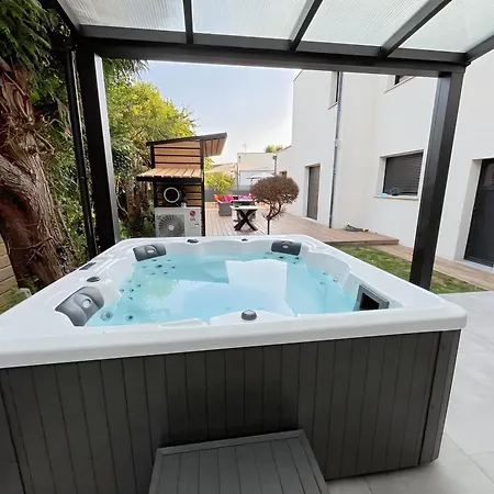 Du Golf - Jacuzzi Et Parking Gratuit * Bieville-Beuville
