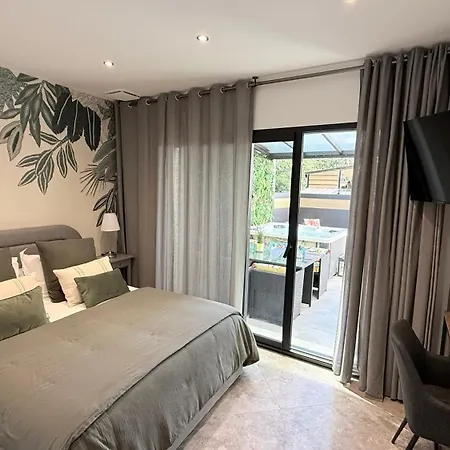 Du Golf - Jacuzzi Et Parking Gratuit