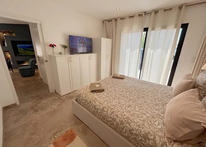 Сasa de vacaciones Résidence Du Golf - Jacuzzi Et Parking Gratuit Bieville-Beuville