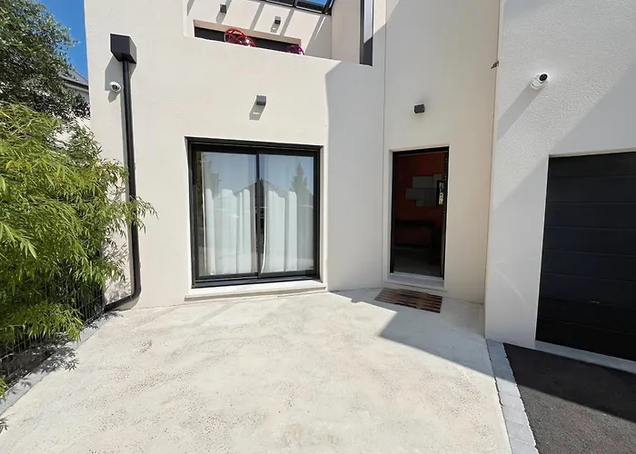 펜션 Du Golf - Jacuzzi Et Parking Gratuit *