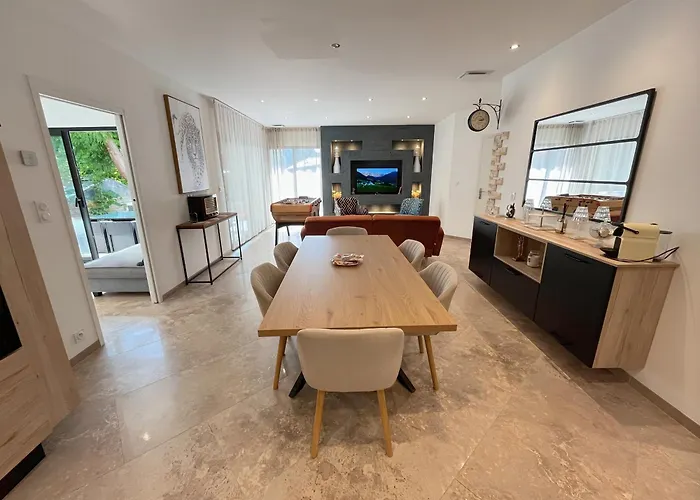 Du Golf - Jacuzzi Et Parking Gratuit 펜션 Bieville-Beuville